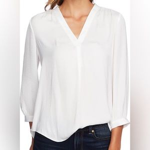 Ivory Vince Camuto blouse XL